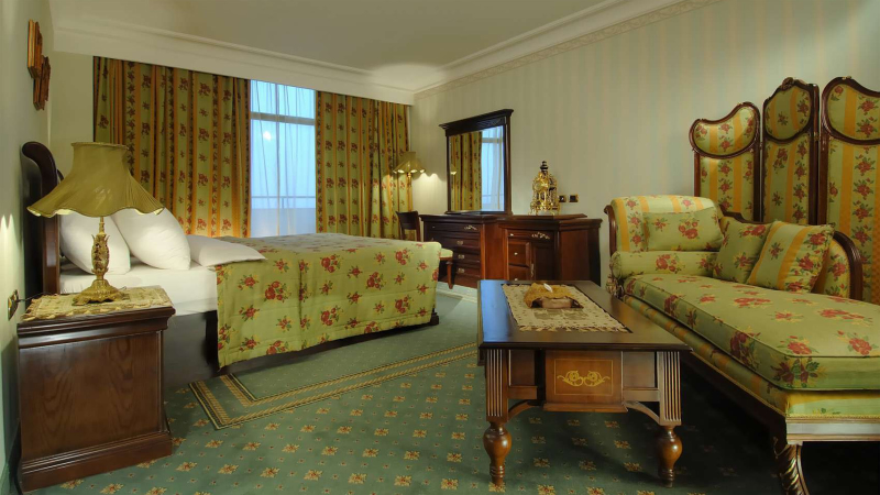 Illustration for article titled The Most Expensive Hotel Rooms in the World's Most Expensive Cities